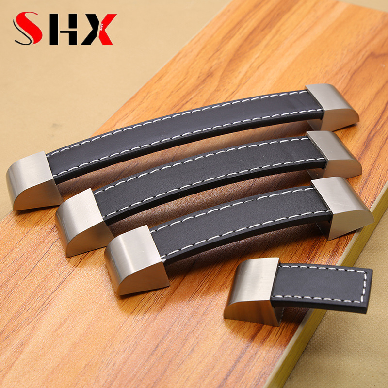 Furniture Grade Hardware - Poignées et Boutons Modernes Haut de